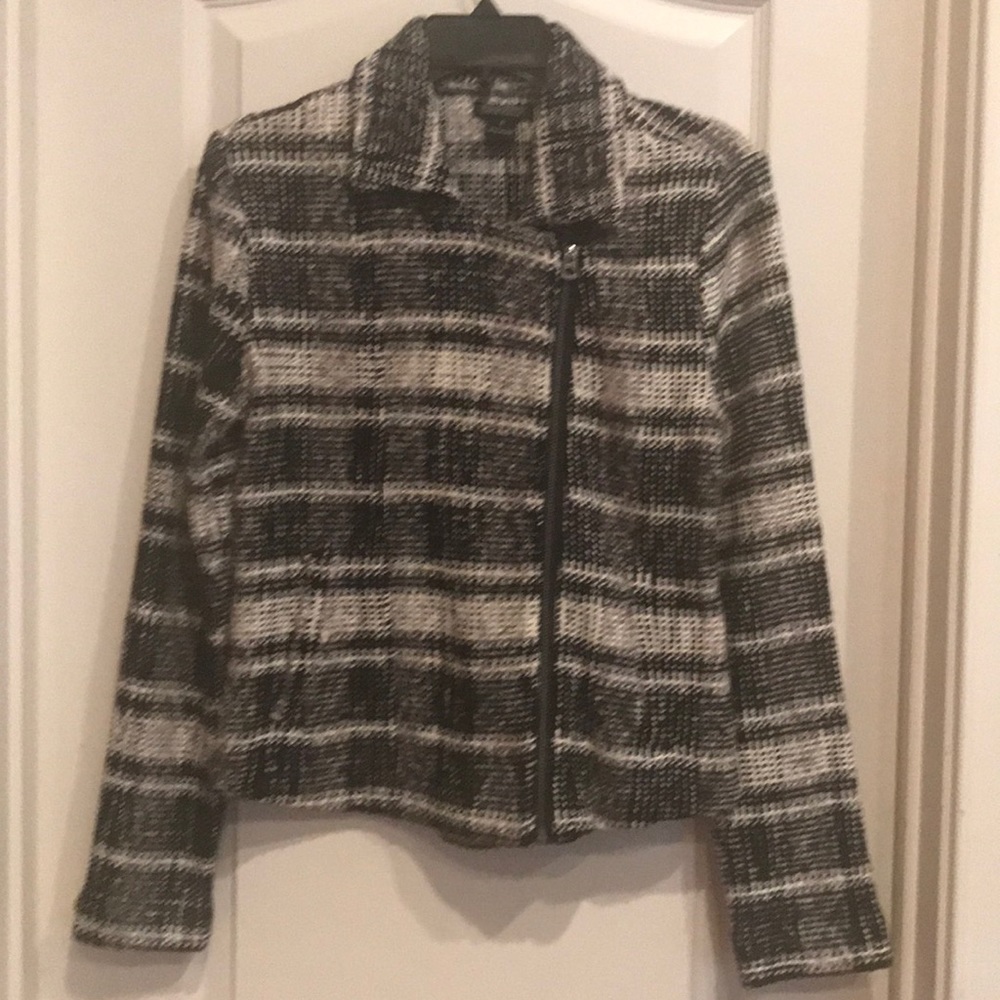 Lucky Brand zip blazer never been worn